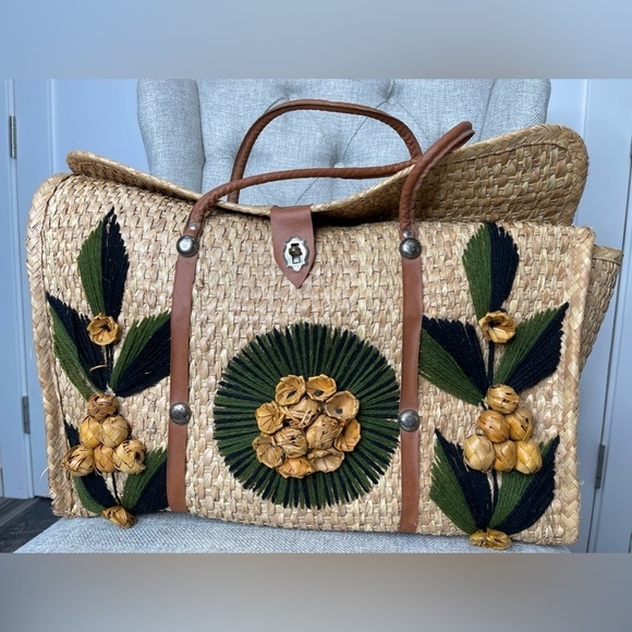Handbags - Vintage Straw Travel Bag Woven Tote Rattan Rustic Floral Turnlock Carry All